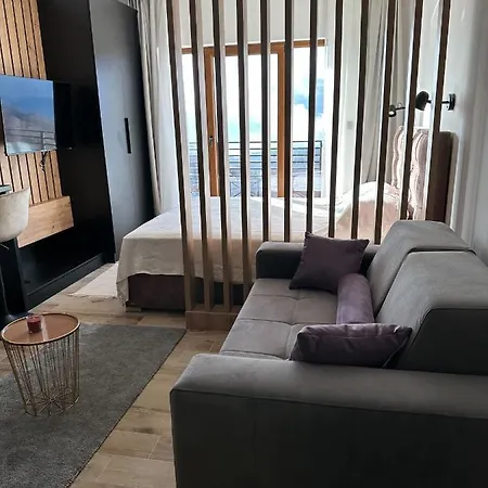 N Lux 81 - Milmari Appartamento *