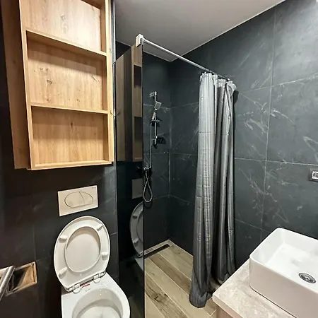 N Lux 81 - Milmari Apartman