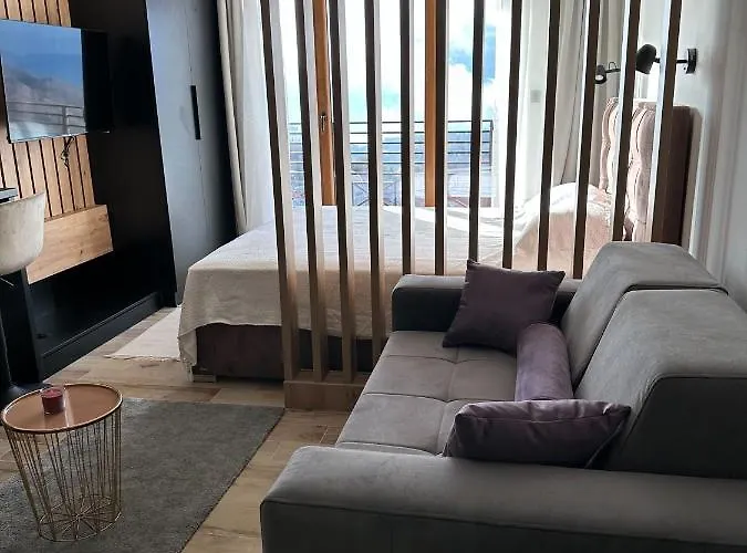 N Lux 81 - Milmari Апартаменты *